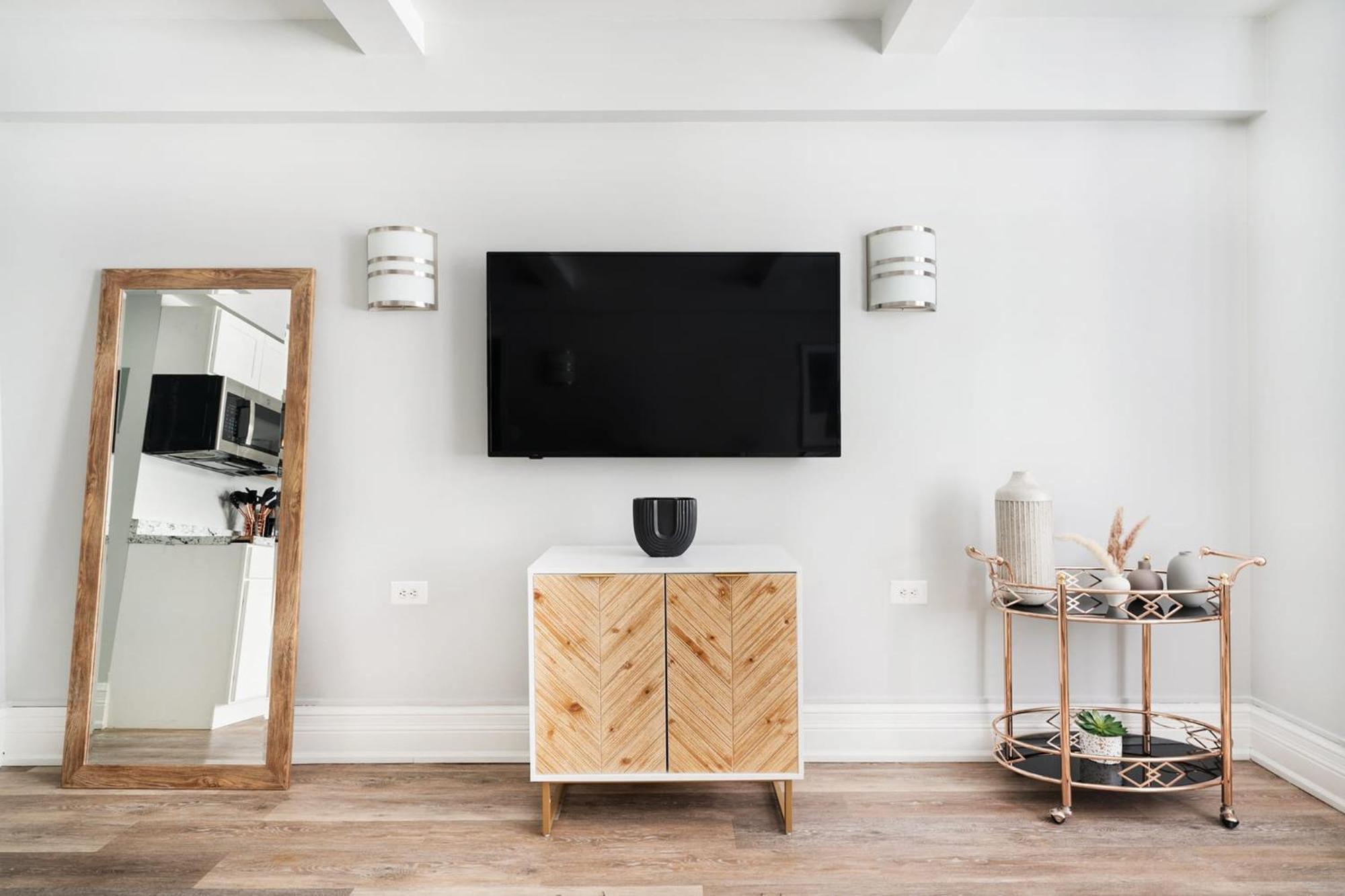 73-406 New 1br 1bth Uws Doorman Gym