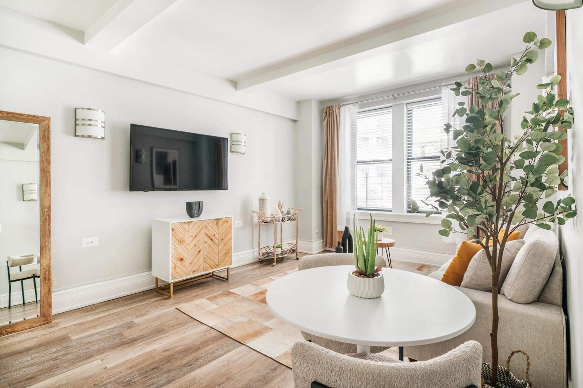 Apartment 73-406 New 1br 1bth Uws Doorman Gym